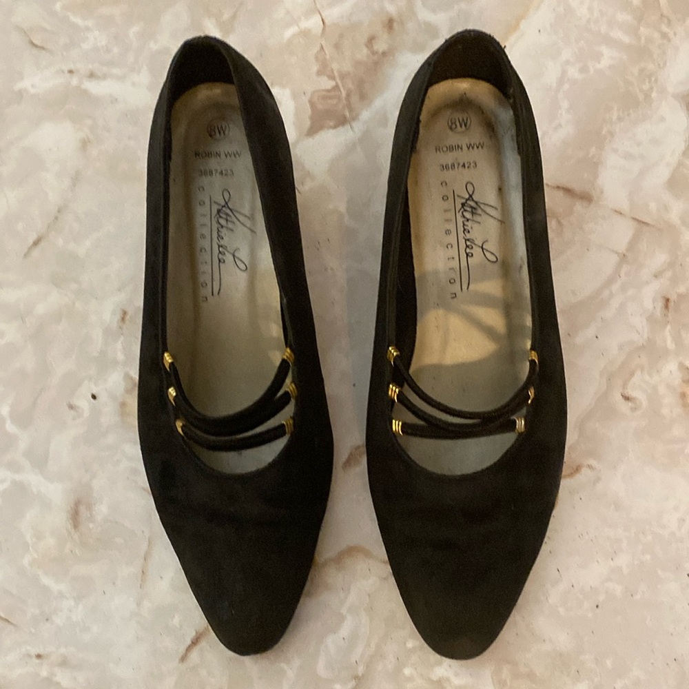 Women’s Cute Black 2” Heel Shoes Size 8 Wide Kathie Lee Casual Dress Preowned